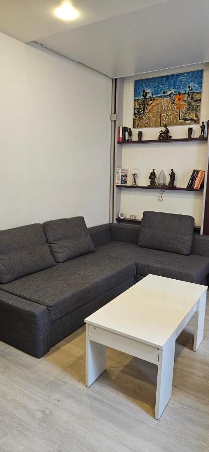Studio 22M2 A Ivry/Seine-A 200 Metres De Paris. Proche Metro 7 Екстер'єр фото